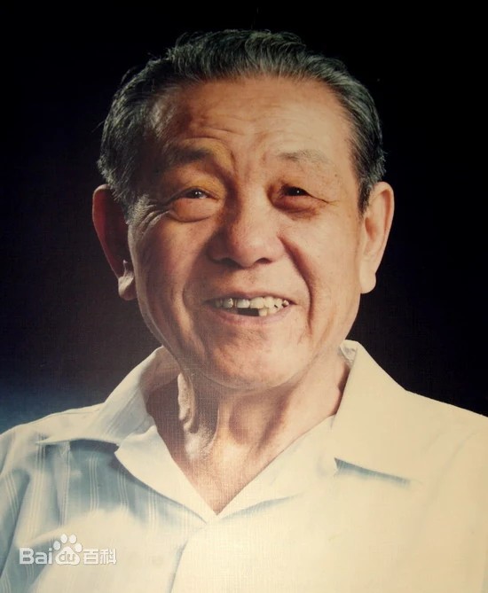 彭桓武の写真