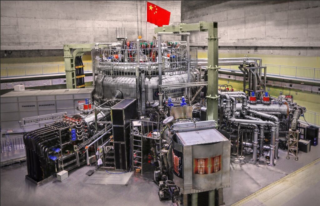 核融合装置EASTの写真