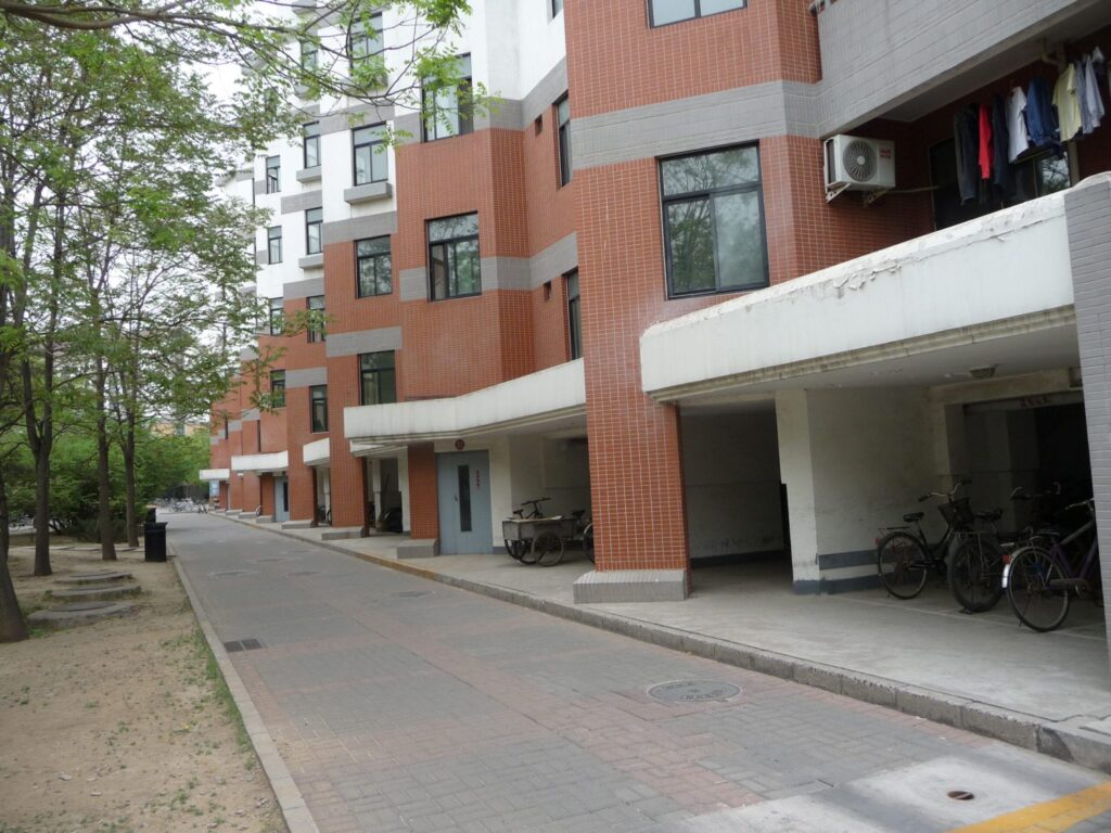清華大学の学生寮概観写真