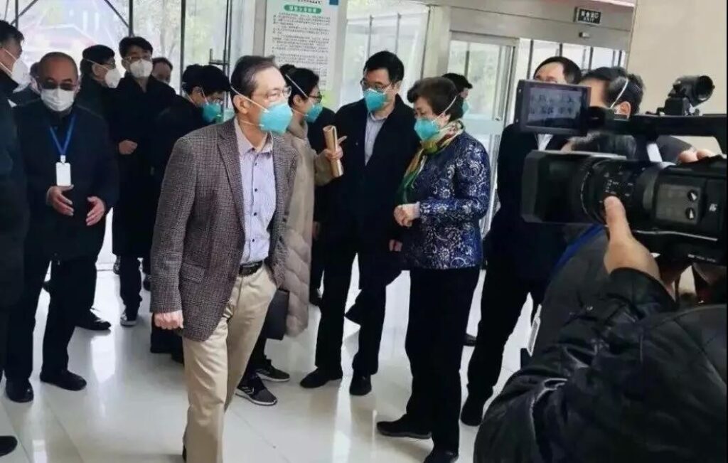 李蘭娟と鐘南山の写真